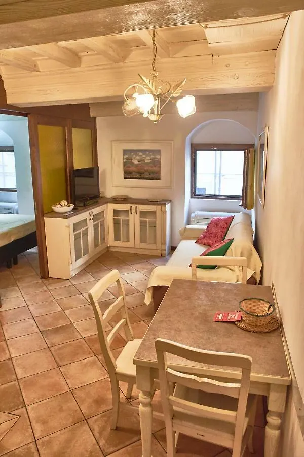 Cozy Apartment In Florence
